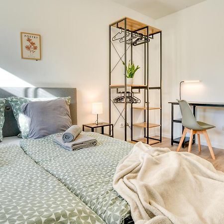 Homy I Moderner Retrocharme Wlan & Netflix Apartment ไลป์ซิก ภายนอก รูปภาพ